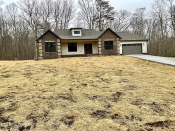 943 Creek Dr, Monterey, TN 38574