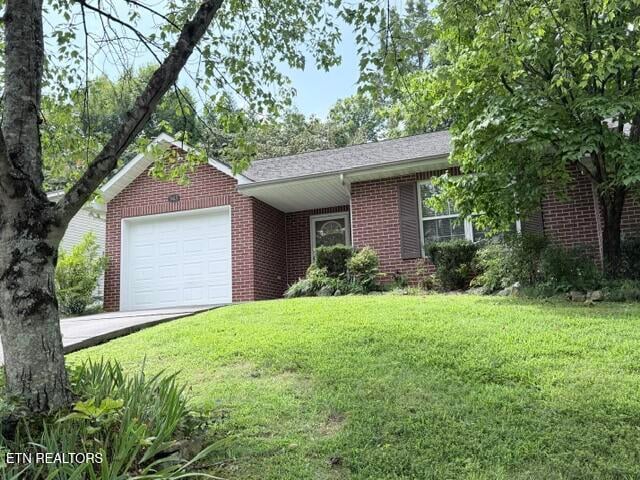 943 Spring Park Rd, Knoxville, TN 37914