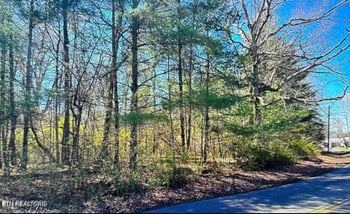 9432 Cherokee Tr, Crossville, TN 38572