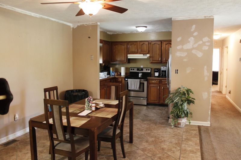 9438 Graves Rd, Maynardville, TN 37807