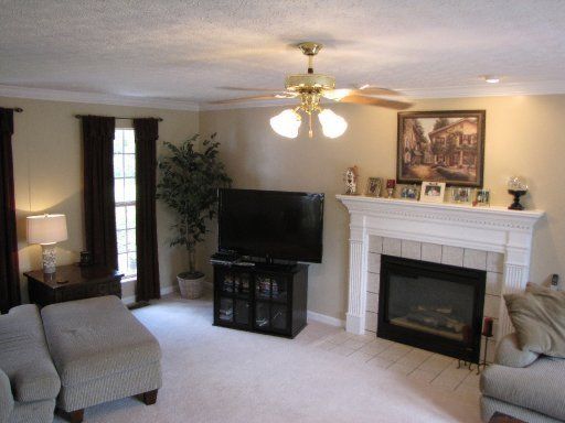 9439 Trails End Rd, Knoxville, TN 37931