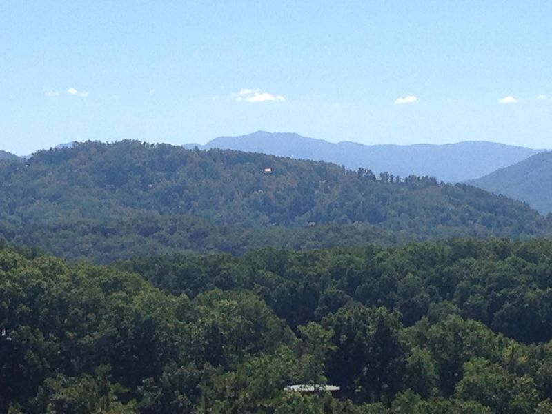 944 Falcon View Way #4c, Sevierville, TN 37862