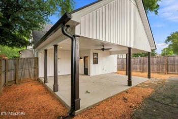 944 Irwin St, Knoxville, TN 37917