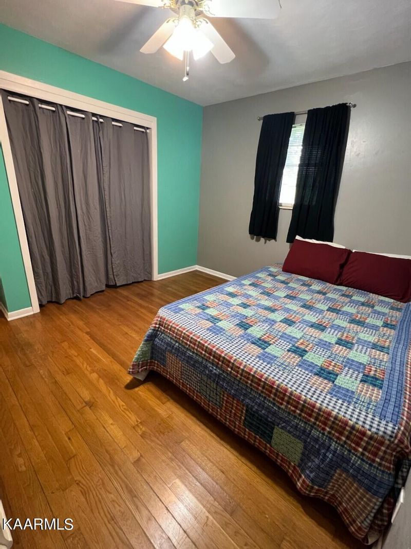 944 Porterfield Gap Rd, Seymour, TN 37865