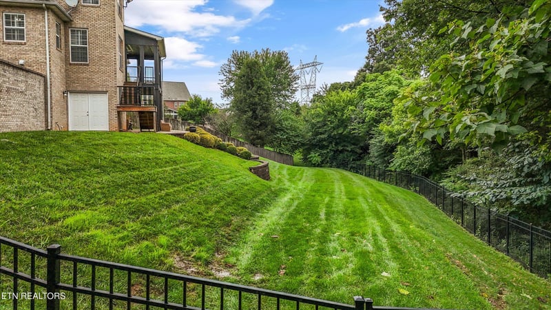 9440 Abbey Mist Ln, Knoxville, TN 37931