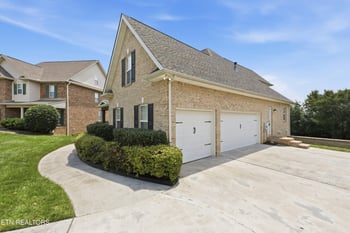 9440 Abbey Mist Ln, Knoxville, TN 37931