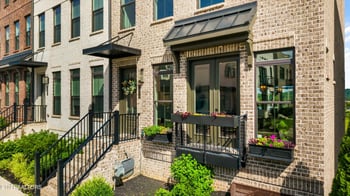 9456 Horizon Dr, Knoxville, TN 37922