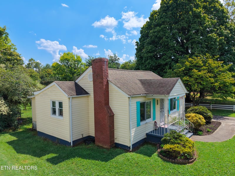 946 E Moody Ave, Knoxville, TN 37920