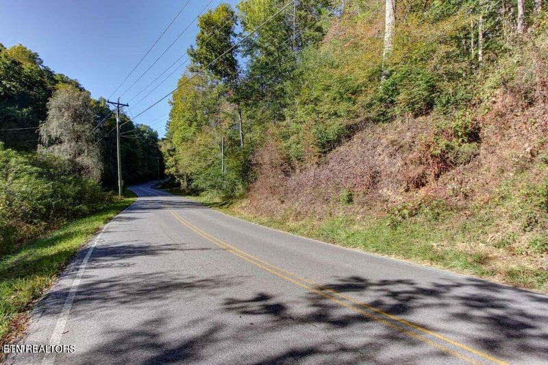 947 - 953 Powdermill Rd, Gatlinburg, TN 37738