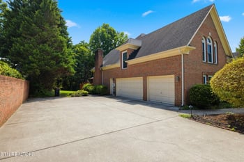 947 Hamilton Ridge Ln, Knoxville, TN 37922