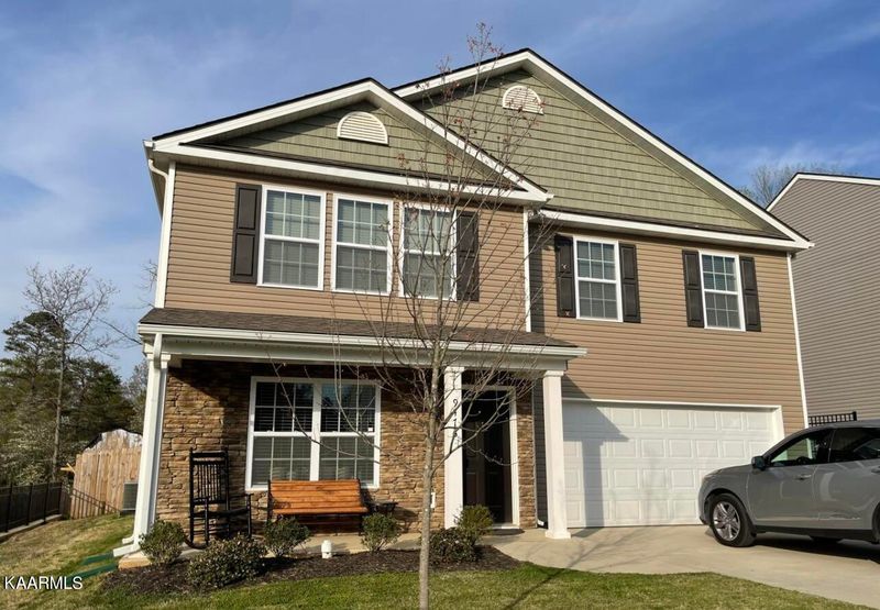 9476 Avian Forest Ln, Heiskell, TN 37754