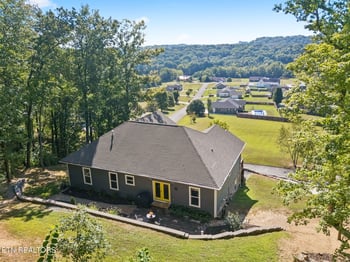 948 Bobbie Jean Ln, Seymour, TN 37865