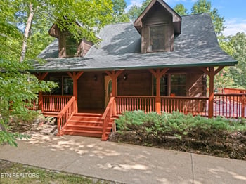 95 Alisha Ln, Crossville, TN 38571