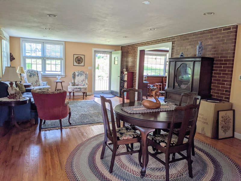 95 Orchard Rd, Norris, TN 37828