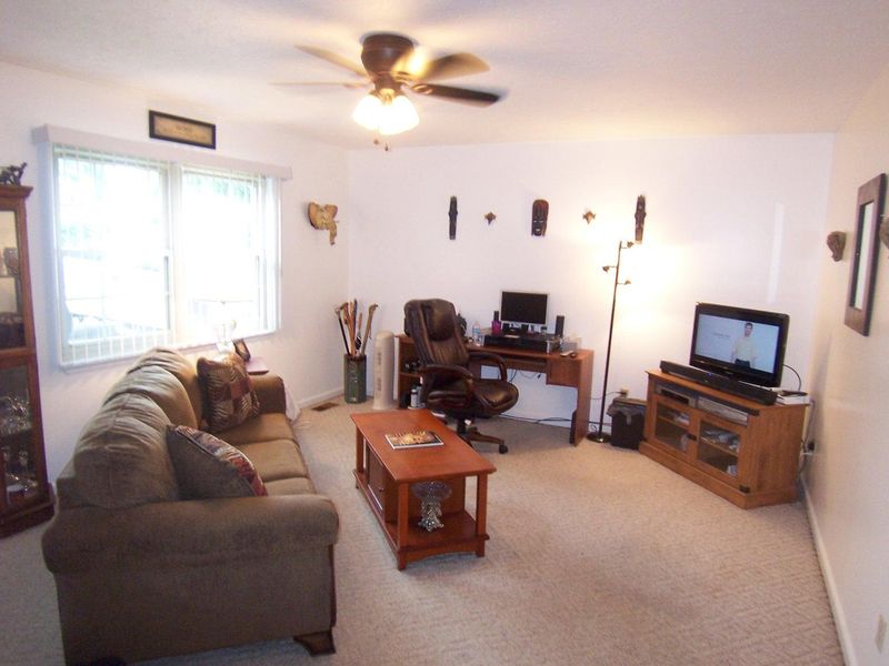 95 Town Loop, Crossville, TN 38555