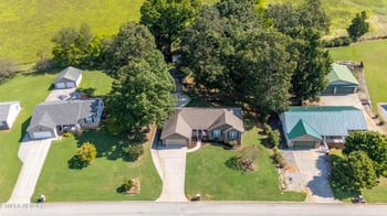 950 Dunkirk Dr, Maryville, TN 37801