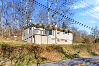 950 Indian Gap Rd, Sevierville, TN 37876