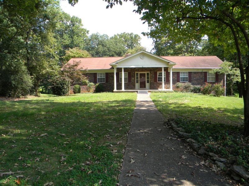 9501 Middleground Ln, Knoxville, TN 37923