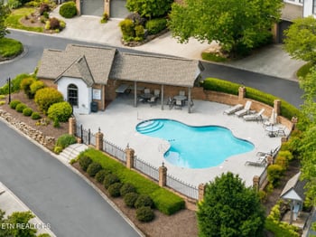 951 Ethans Glen Dr, Knoxville, TN 37923