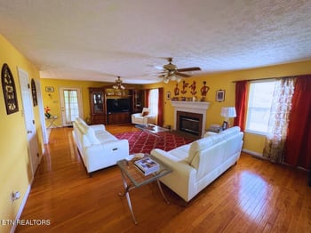 952 Spinnaker Rd, Knoxville, TN 37934