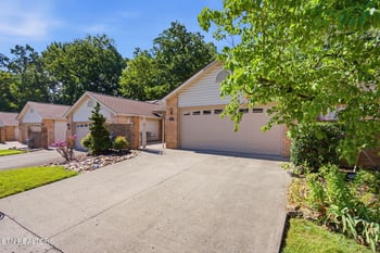9520 Hyacinth Way, Knoxville, TN 37923