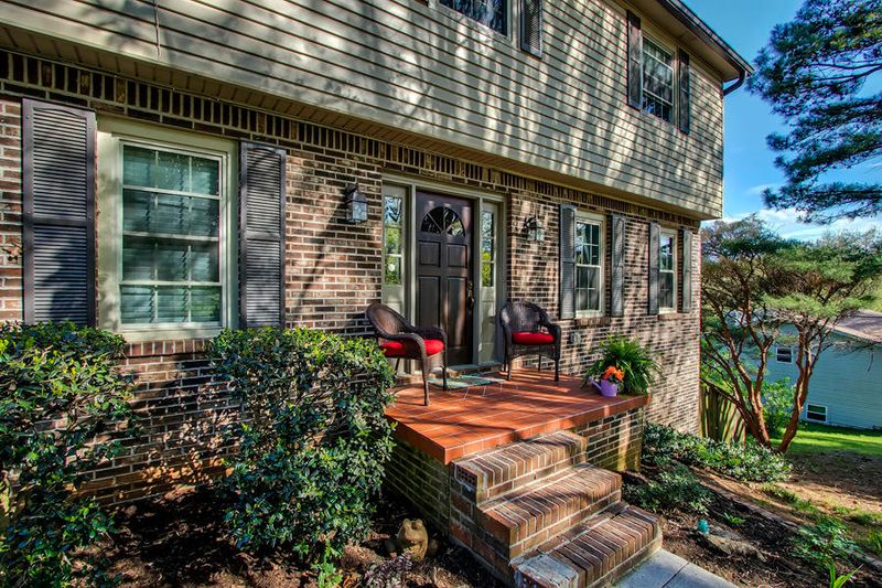 9524 Continental Dr, Knoxville, TN 37922