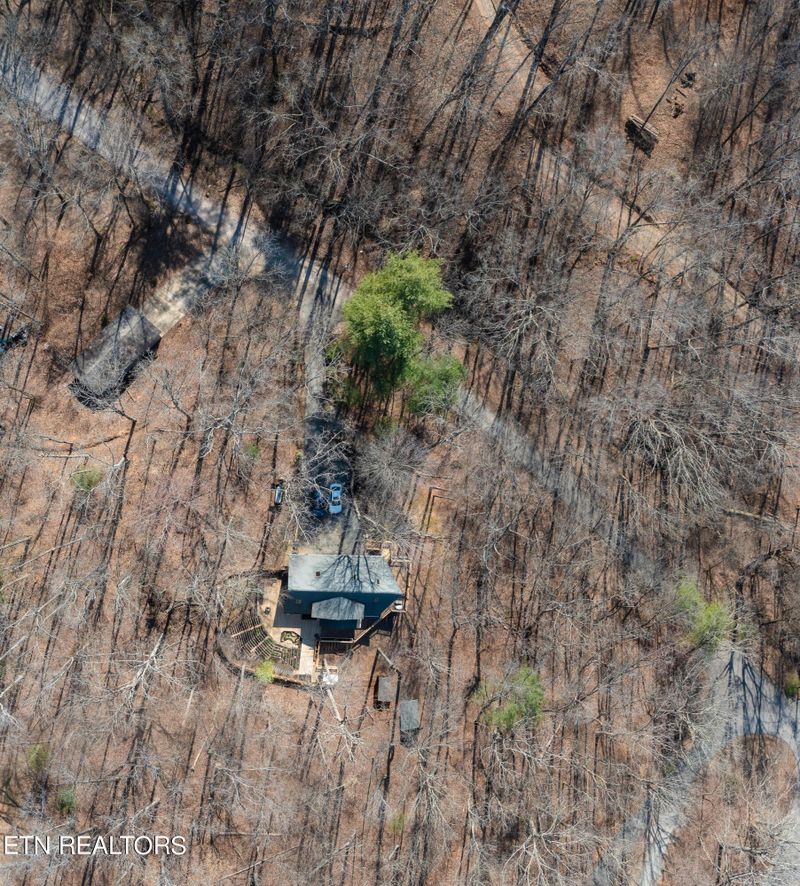 954 Caney Creek Rd, Harriman, TN 37748