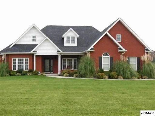 9550 Gunnies Dr, Kodak, TN 37764