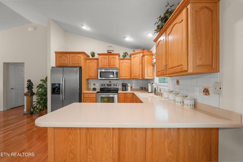 957 Stonecrest Loop, Crossville, TN 38571