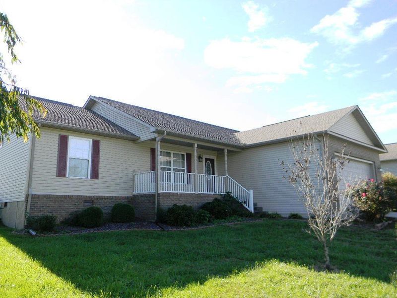96 Jesse Loop, Crossville, TN 38555