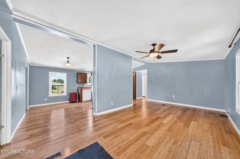 96 John Myers Rd, Crossville, TN 38572