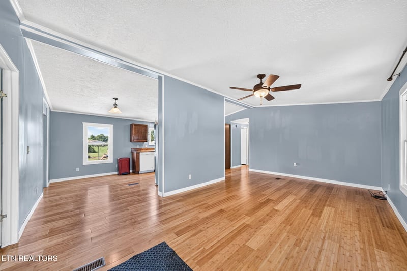 96 John Myers Rd, Crossville, TN 38572