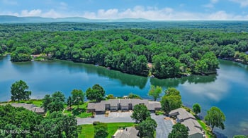 96 Lakeshore Ln #32, Crossville, TN 38558
