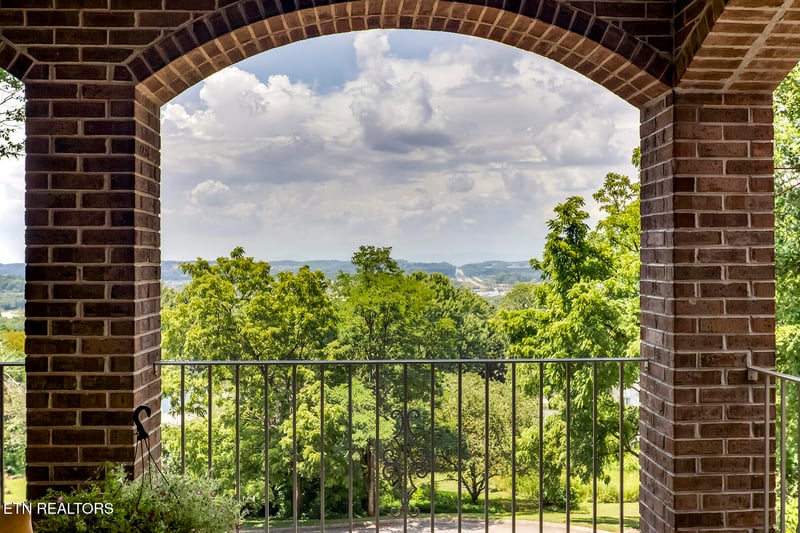 9600 Highlander Way, Knoxville, TN 37922