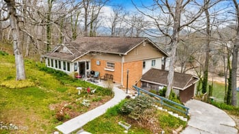961 Indian River Boat Dock Rd, Jacksboro, TN 37757