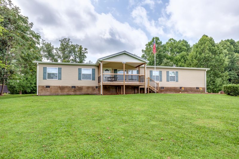 9612 W Emory Rd, Knoxville, TN 37931