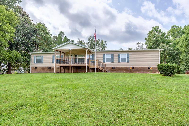 9612 W Emory Rd, Knoxville, TN 37931