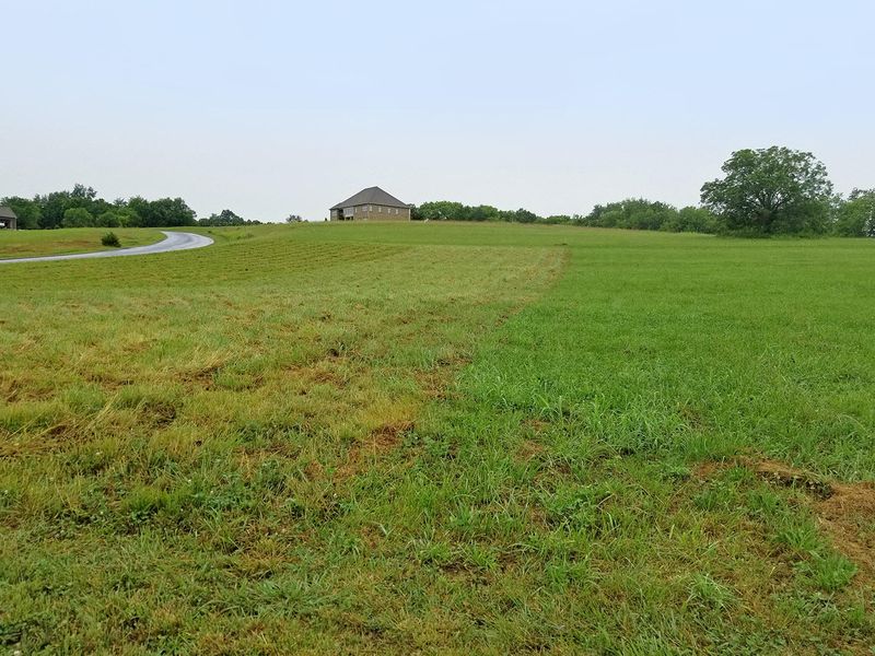 9619 Gunnies Dr, Kodak, TN 37764