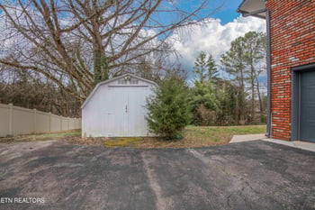 9620 Tallahassee Ln, Knoxville, TN 37923