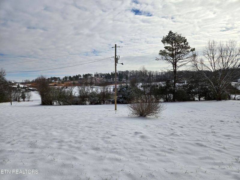 965 Cedar Grove Rd, Loudon, TN 37774