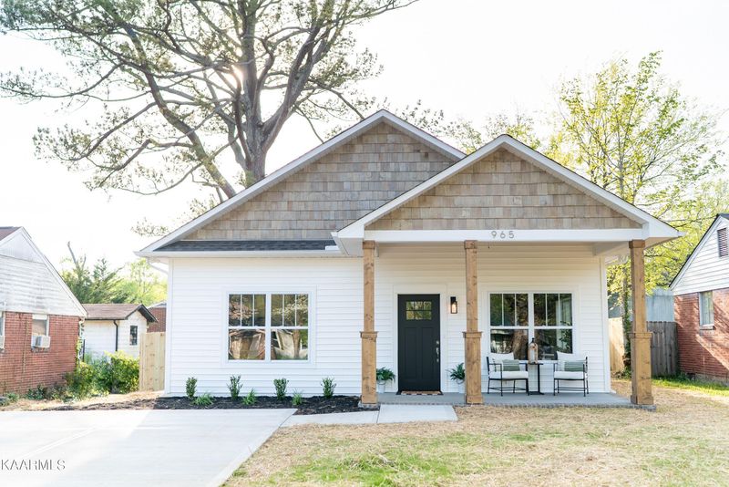 965 E Moody Ave, Knoxville, TN 37920