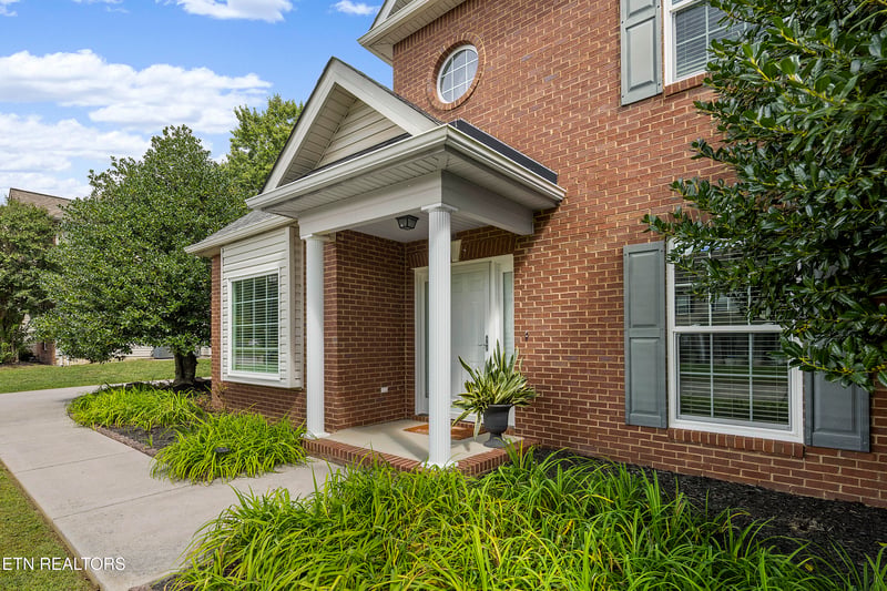 966 Baylor Cir, Knoxville, TN 37923