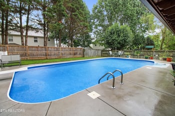 966 Baylor Cir, Knoxville, TN 37923