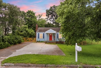 966 Poplar St, Alcoa, TN 37701