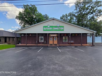 969 Miller Ave, Crossville, TN 38555