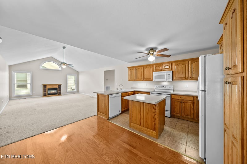 97 Golf Club Crossover, Crossville, TN 38571