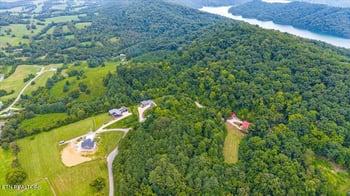 97 Swan Song Tr, Sharps Chapel, TN 37866