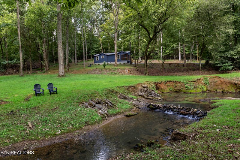 970 Cave Creek Rd, Loudon, TN 37774