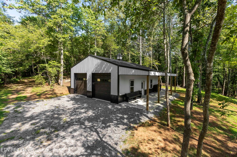 970 Cave Creek Rd, Loudon, TN 37774