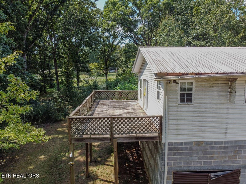 970 E Highway 39, Englewood, TN 37329
